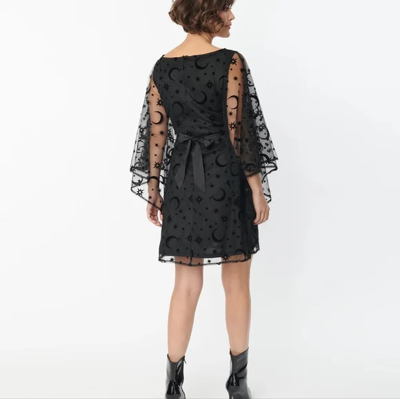 Smak Parlour Moon and Stars Caftan style Dress - Picture 2 of 2